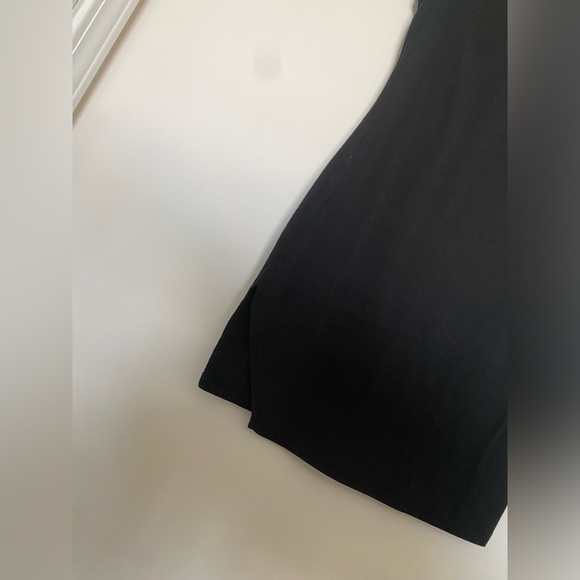 ⭐️T-SHIRT DRESS⭐️ - Picture 3 of 3